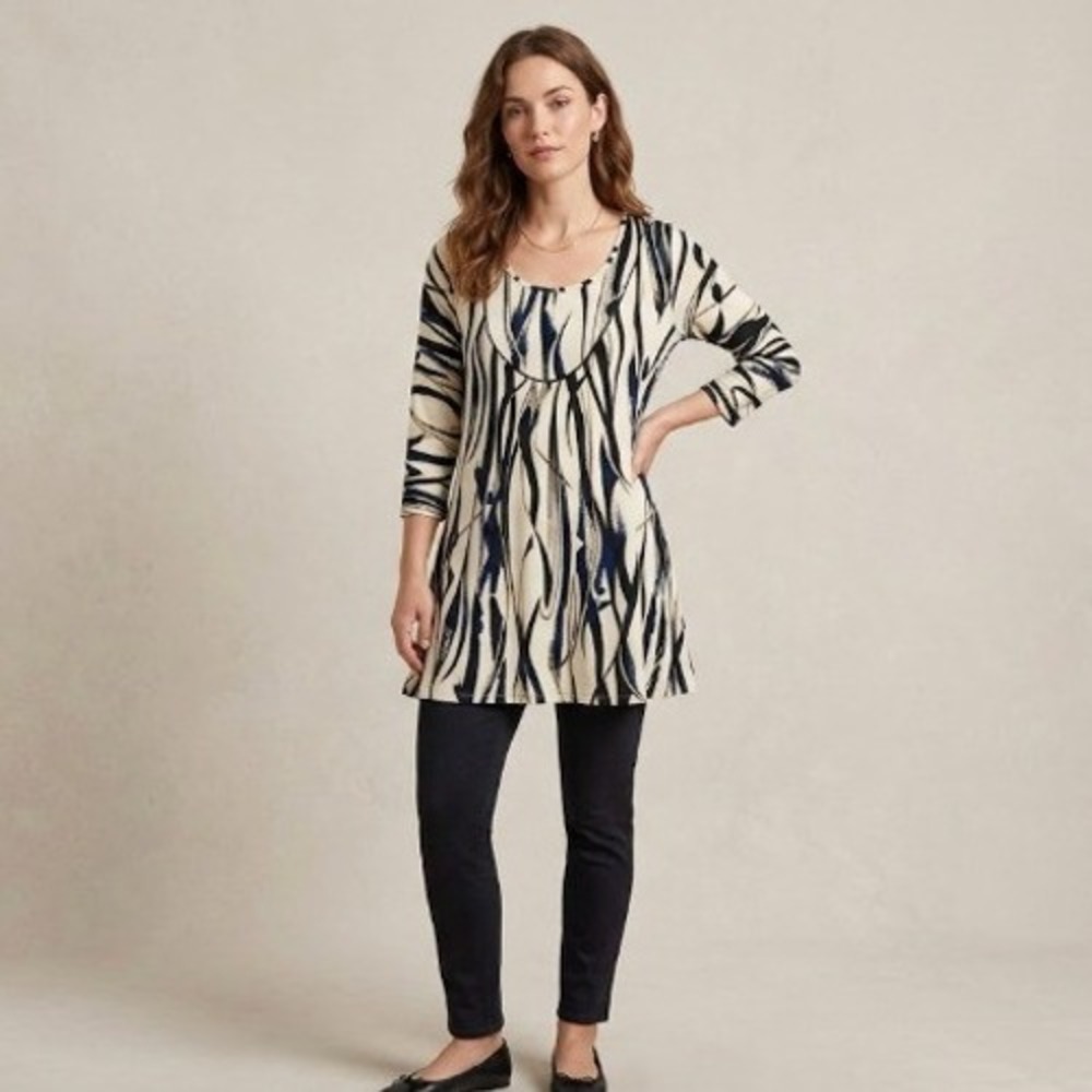 Arden B Tunic Sweater Dress Top Animal Print XS